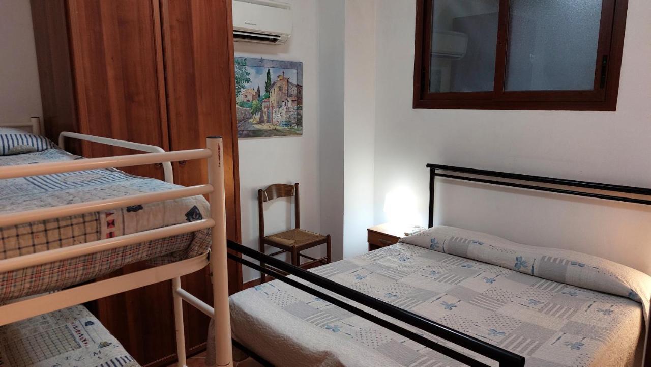 Villa Del Mare Ligure Terme & Spa Piscina A 37 Gradi Santo Stefano al Mare Kültér fotó
