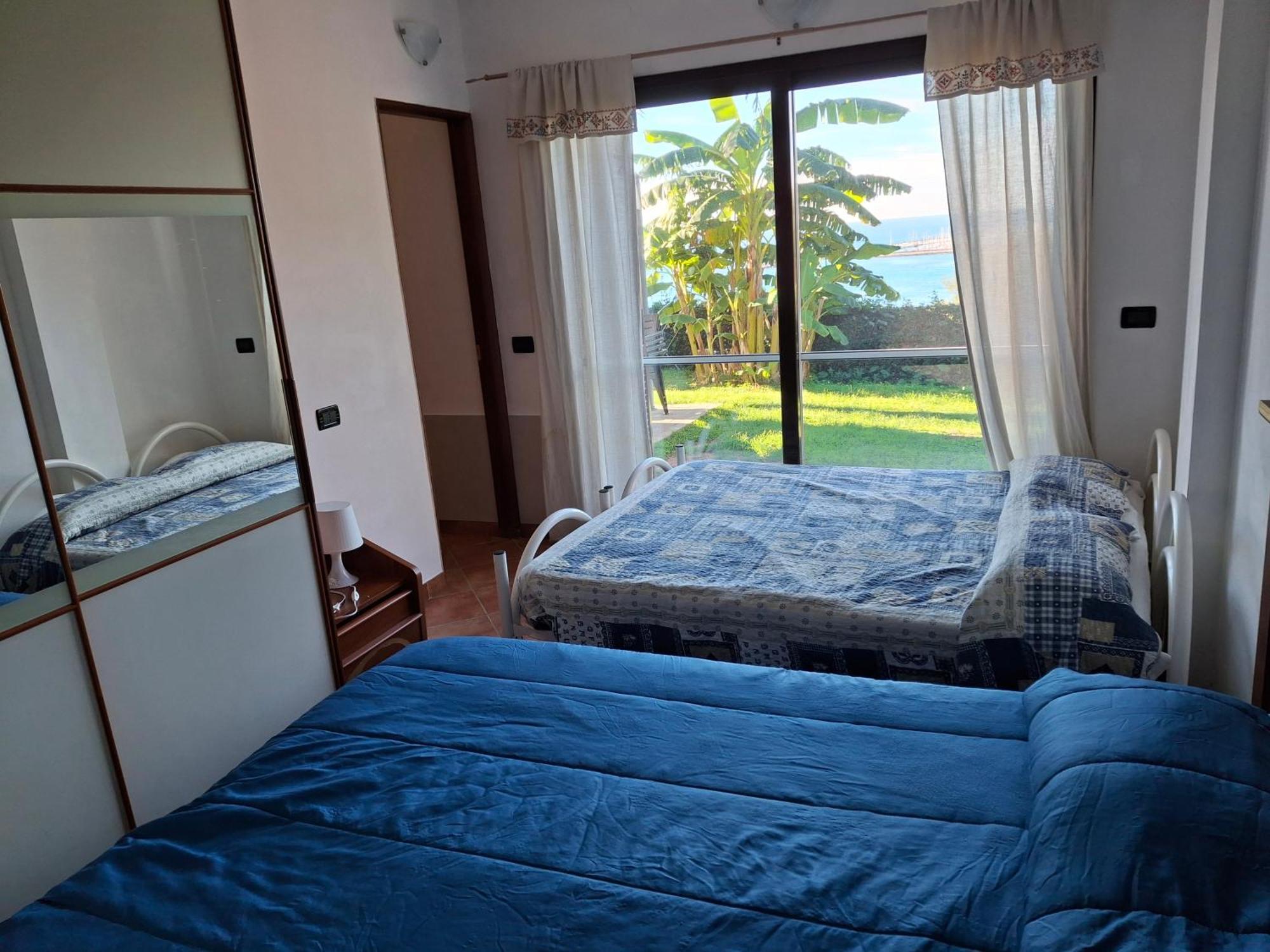 Villa Del Mare Ligure Terme & Spa Piscina A 37 Gradi Santo Stefano al Mare Kültér fotó